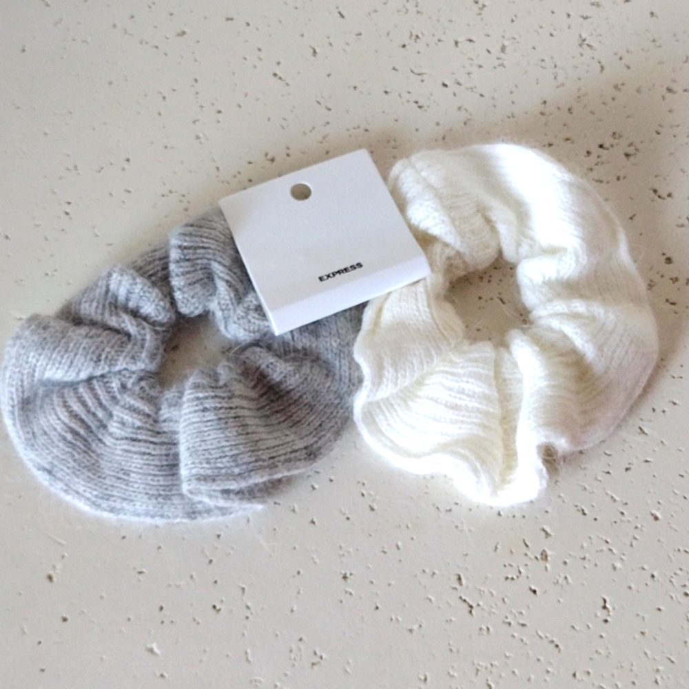 Express Ponytail holders